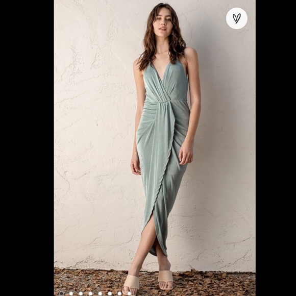 Lulus Dresses & Skirts - Lulus dress. Worn once